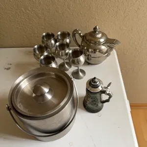 Silver items, silver set