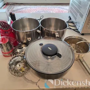 VARIETY OF COOKWARELOT