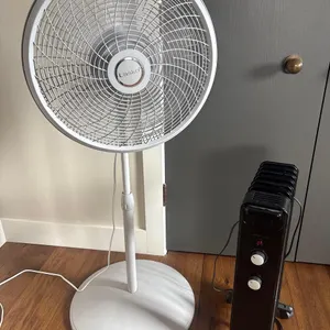 LASKO FLOOR STANDING FAN WITH HOMESTAYS HEATER