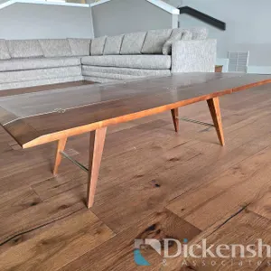 MID CENTURY COFFEE / DINING ROOM TABLE WITH EXTENDABLE LEAF