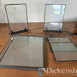 VARIETY OF METAL WIRE FRAMED PICTURE FRAMES