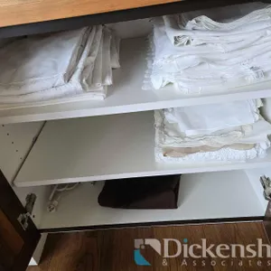 LOT OF PLACEMATS, LINENS