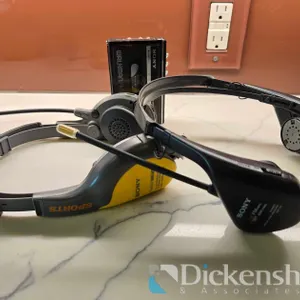 SONY AM/FM WALKMAN  CASSETTE PLAYER AND AM/FM RADIO HEADSET