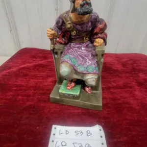 Royal Doulton the old King Large Character 10.6” tall