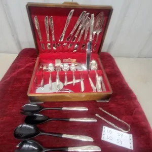 Rodgers Community Plate "Coronation" Silver-Plated Flatware Set in Wooden Chest With Serving Pieces