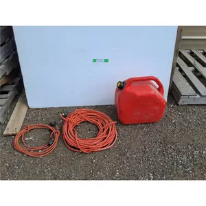 ***(2) Extension Cords & 20L Jerry Can- Can't Ship