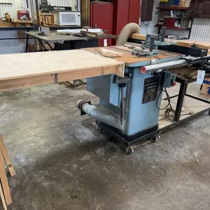 Delta 10" Tilting Arbor Table Saw