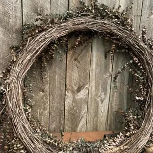 Giant wreath