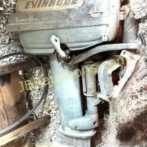 VINTAGE EVINRUDE SPORTWIN 10 HP BOAT MOTOR