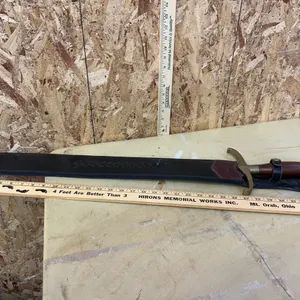 Vintage Medieval Style Decorative Arming Sword W/Leather Scabbard ***Must Be 18 Yrs Or Older W/Prope