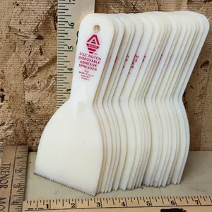 20 Ct. Amco 3/32" Notch Disposable Adhesive Spreaders