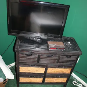 Insignia TV & Radio