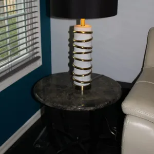 Table & Lamp