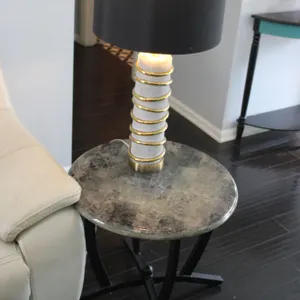 Table & Lamp