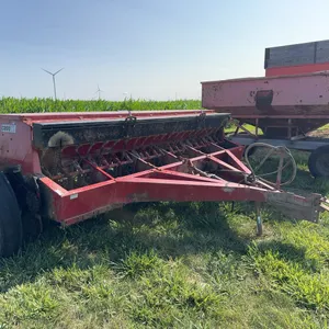 Case IH 5100 Soybean Special - 12’ wide on 7” Spacing