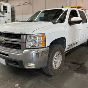 2009 CHEVROLET SILVERADO 2500HD LTZ CREW CAB 4X2 PICKUP VIN: 1GCHC63629F142194