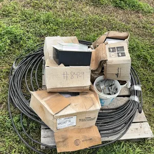 Misc Electrical - 4x Shop Box outdoor lights large&