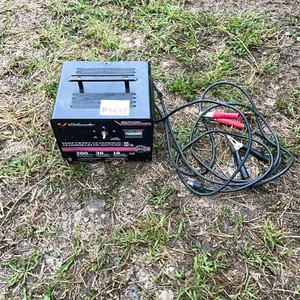 Shumaker Battery Charger - knob missing