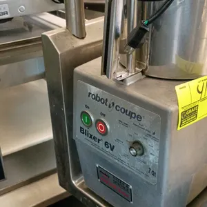 Robot Coupe Blixer 6V commercial combination blender and mixer. Features a 7-quart stainless steel bowl with handles, clear lid with integrated scrape