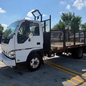 2006 Chevy W4500 Box Truck (New Berlin, WI)