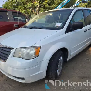 2008 CHRYSLER TOWN & COUNTRY LX, 2A8HR44H18R799572, KEY