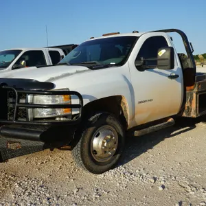 2013 Chevy 3500 HD 4x4 Pickup