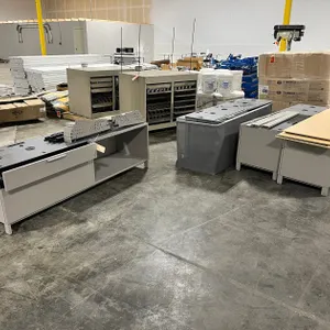 (4) Cubical Drawers/Desk