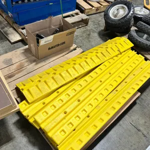 (4) Plastic Speed Bumps