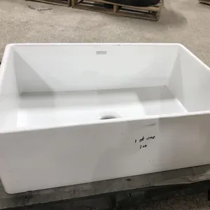 Elkay Sink (30" x 20" x 10")
 UNRESERVED
