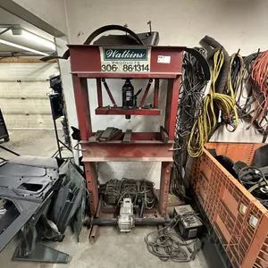Steel Press w/ 20-Ton Bottle Jack
 UNRESERVED