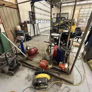 (2) Grass Trimmers, Backpack Blower, Air Tank, Trans Jack & Vacuum
 UNRESERVED