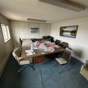 Contents of Room
 UNRESERVED