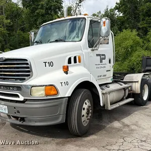 2006 Sterling AT9500 semi truck