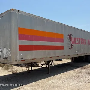 1999 Trailmobile  dry van trailer
