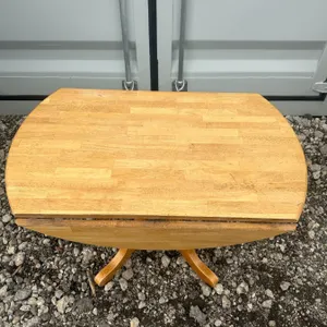 Round Drop-Leaf Wooden Pedestal Table