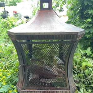 Square Metal Mesh Outdoor Fire Pit with Chimney Top
