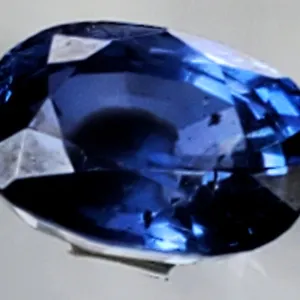Ceylon Sapphire (8.15 ct, 13×9×7.4 mm)
