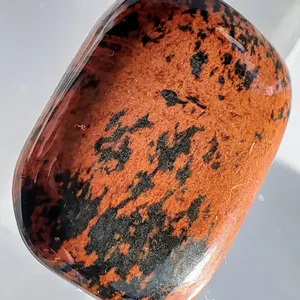 Obsidian w/ Hydrous Iron Oxide (49.1 ct, 36.5×27.8×5.6 mm)