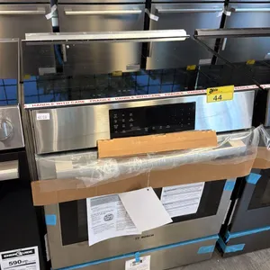 BOSCH BENCHMARK SERIES HIIP057C INDUCTION RANGE, 4.6 CU. FT. CAPACITY, 30 INCH EXTERIOR WIDTH