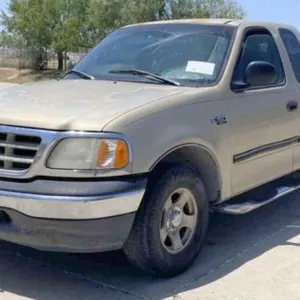 (TX) 2000 Ford F-150