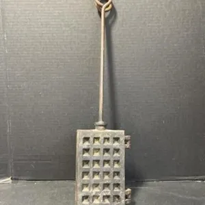 Cast Iron Campfire Waffle Iron