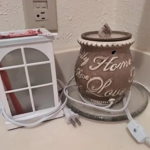 2 wax warmers