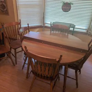 Tell City table, 2 leaves, 6 chairs 47in, each