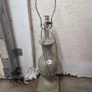 26in tall lamp