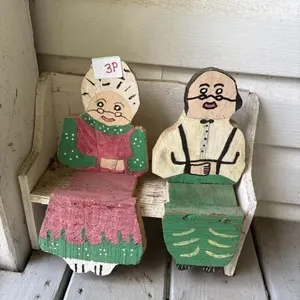 Elderly couple folk art