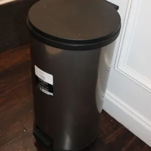Kitchen Trash Can
