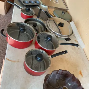 Pots & Pans, Baking Line
