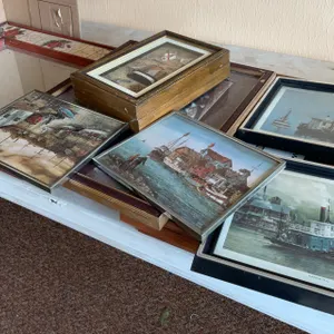 Pictures & Wall Hangings