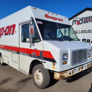 2004 Freightliner MT45 Van Chassis