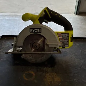 Wireless Circular Saws